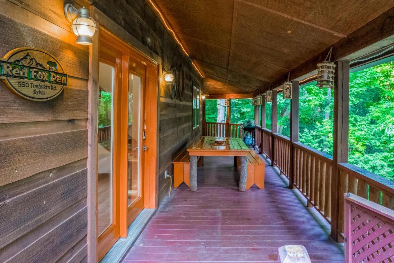 Red Fox Den Villa Силва Екстериор снимка
